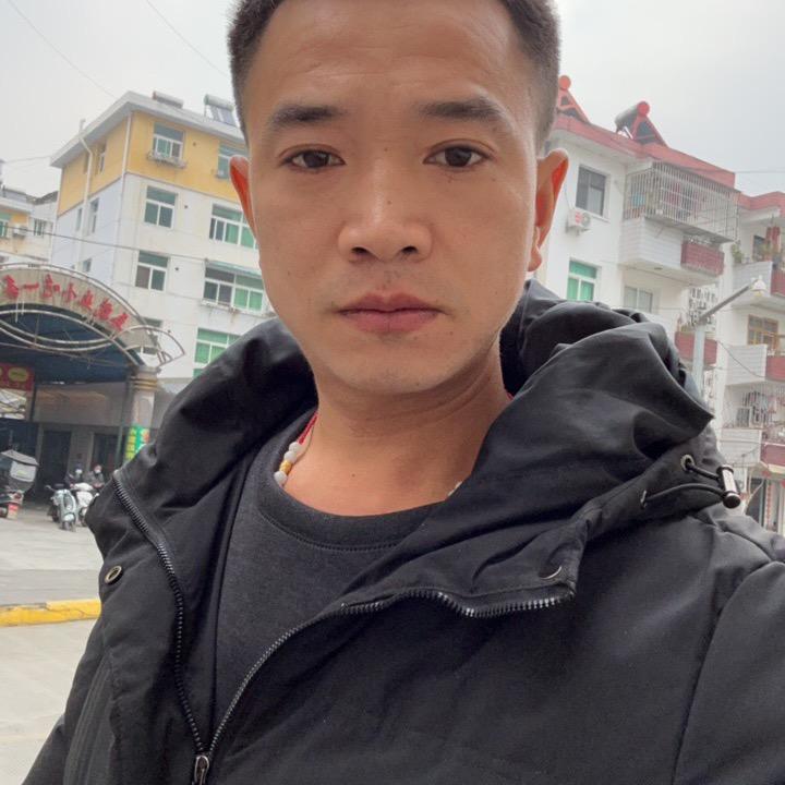 一只孤独的🐺