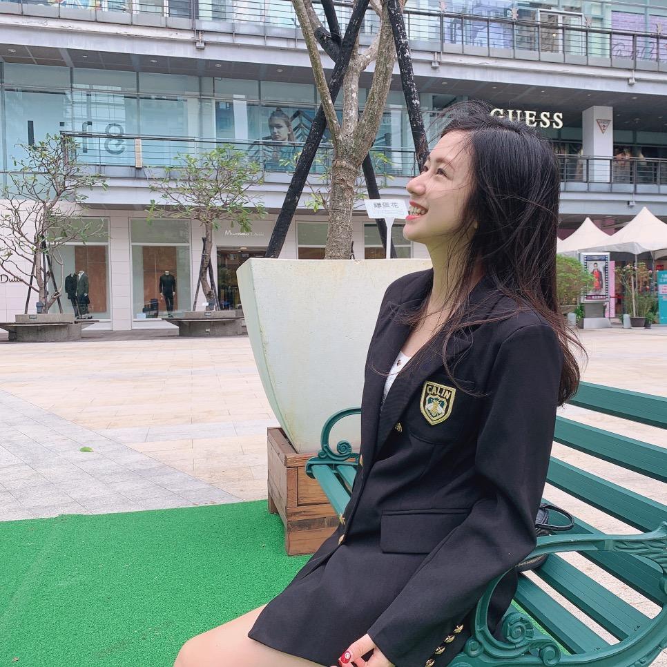 小果姐姐😘