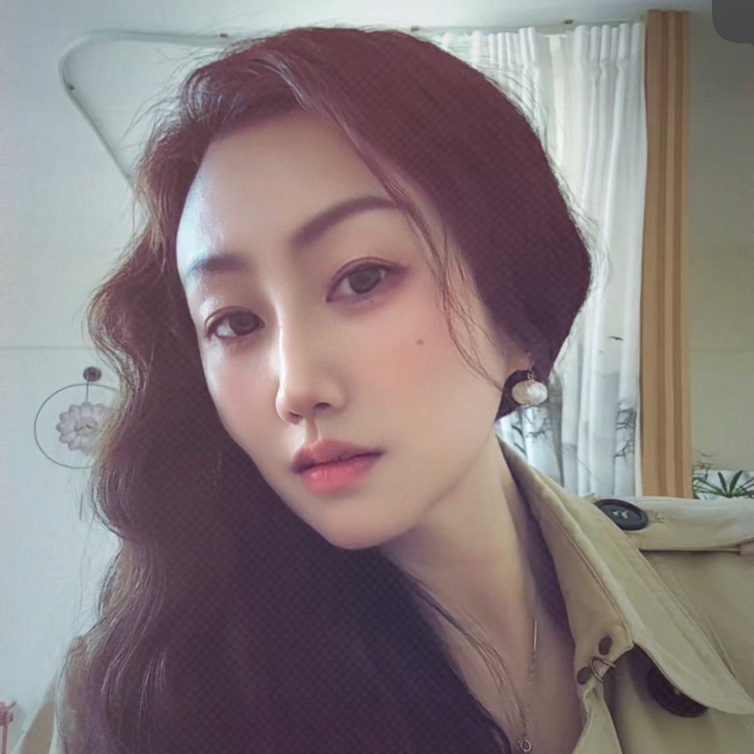 女巫猫小咪🧙‍♀️
