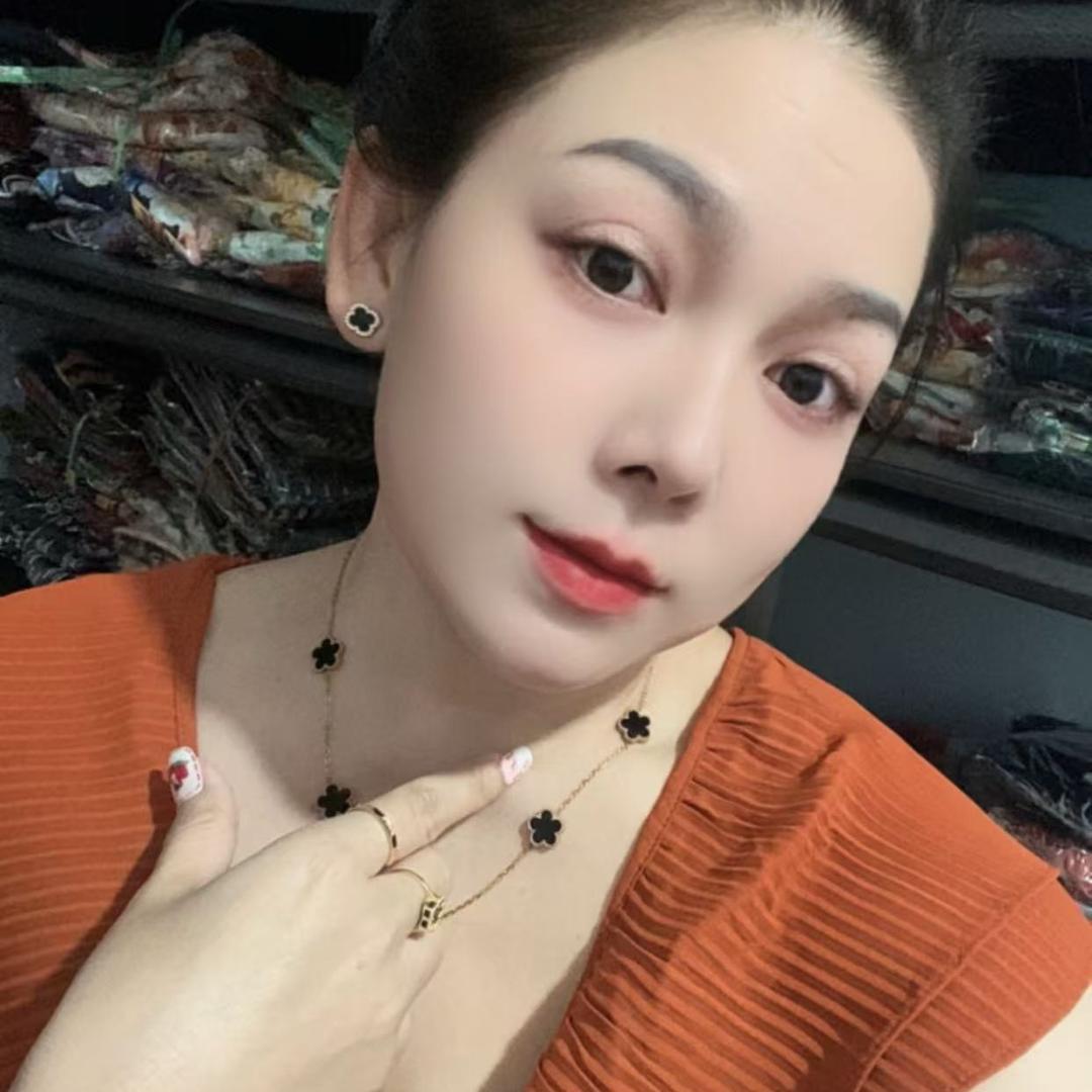 Phạm Trang Đồ Bộ VN