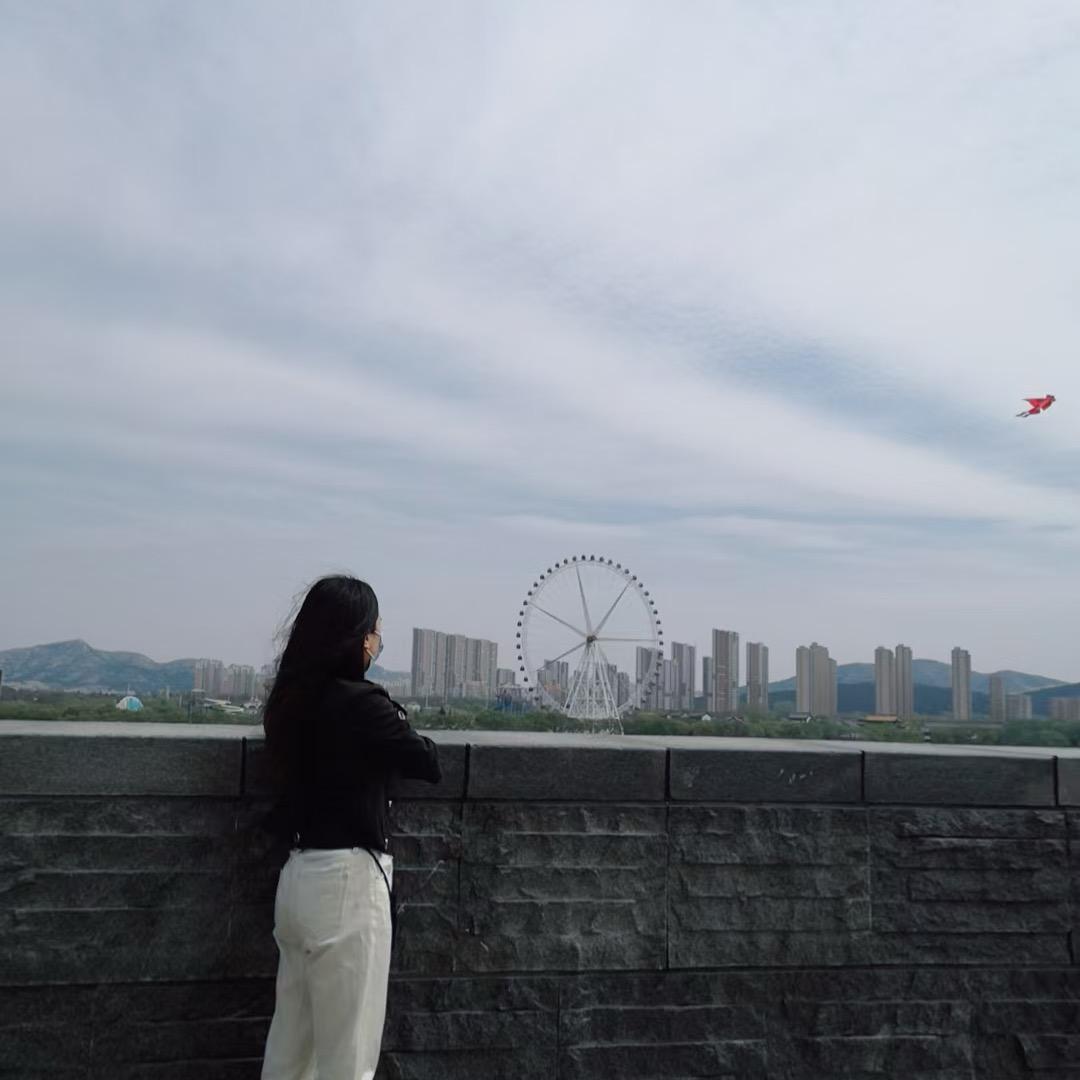 寄屁屁