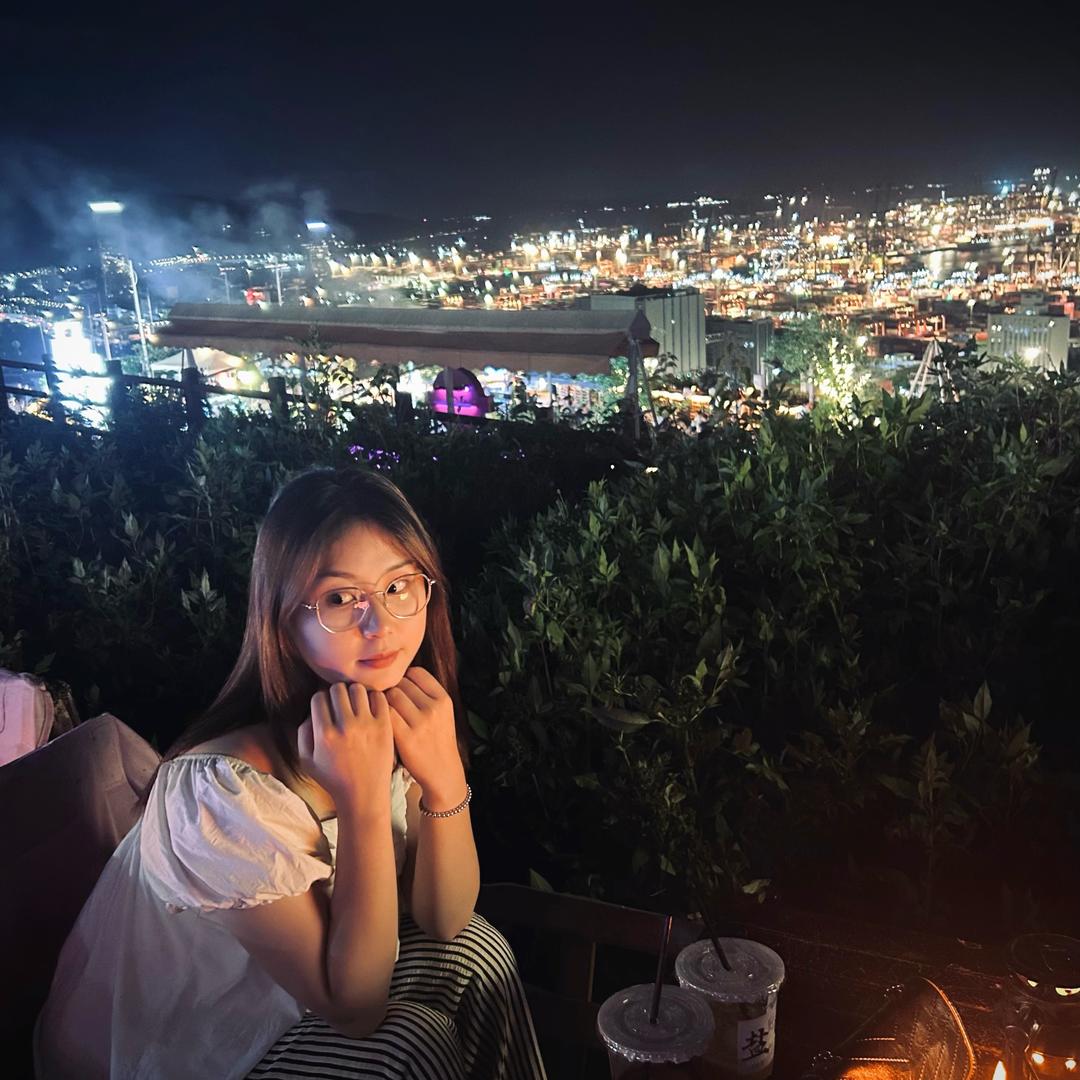 小莹是个运营
