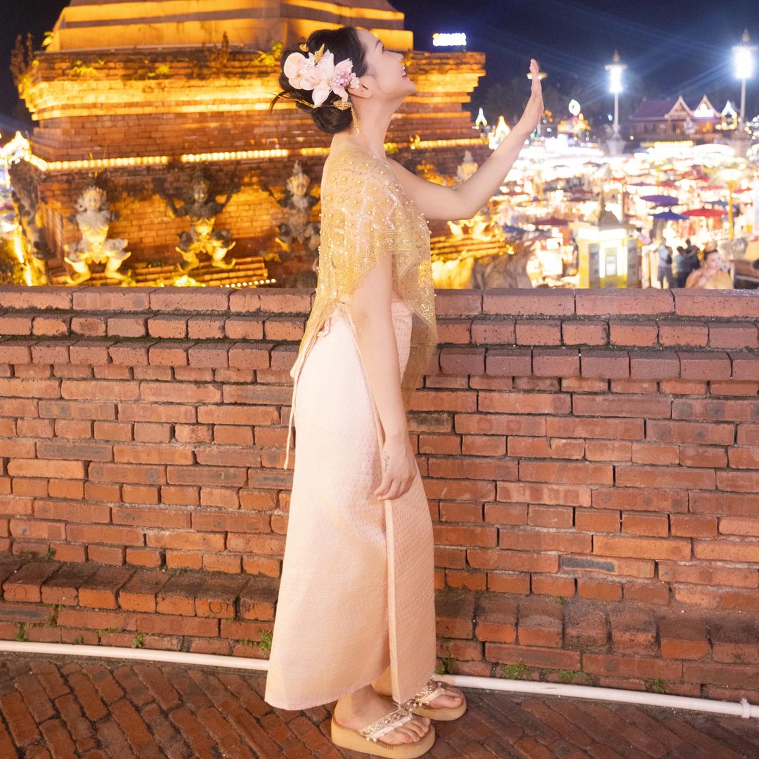 自然美肤 美容护肤 净斑 祛痘 调肤