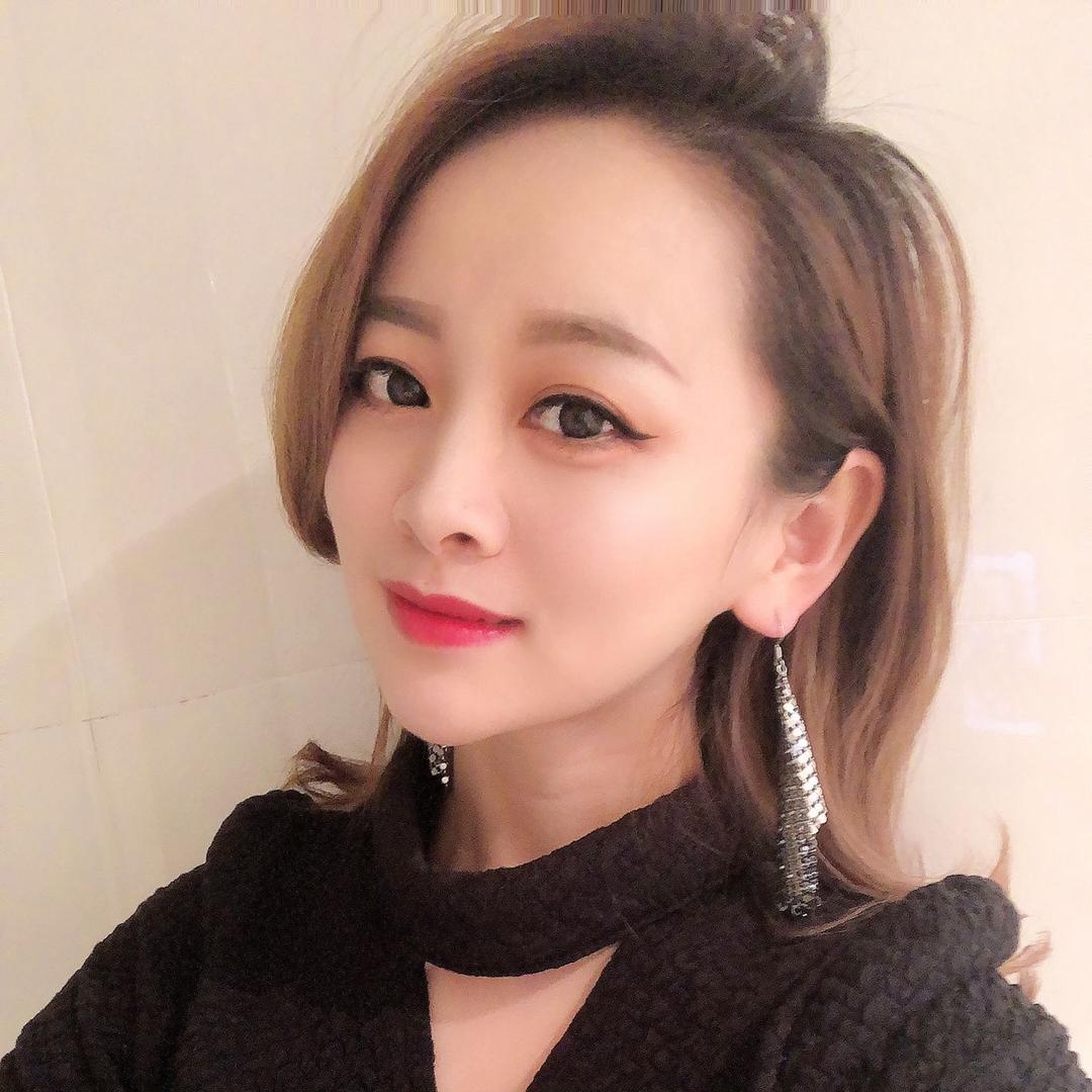 她米娜服饰女装专卖店