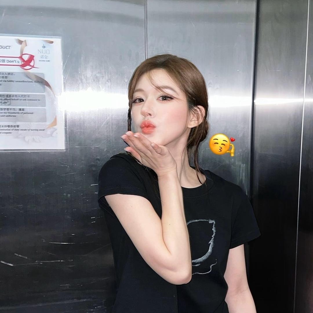 不吃泡面.