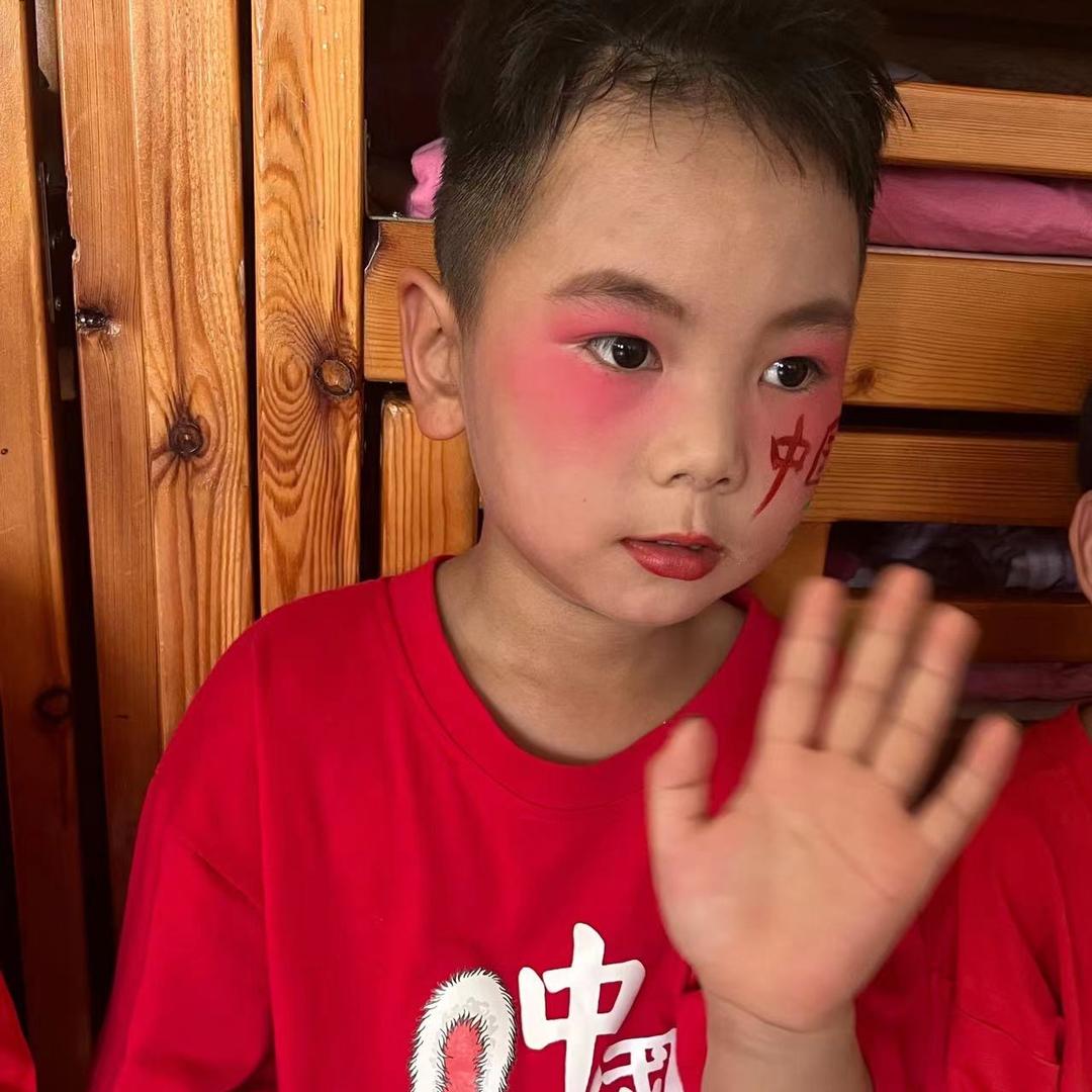 丽尚服装个体店