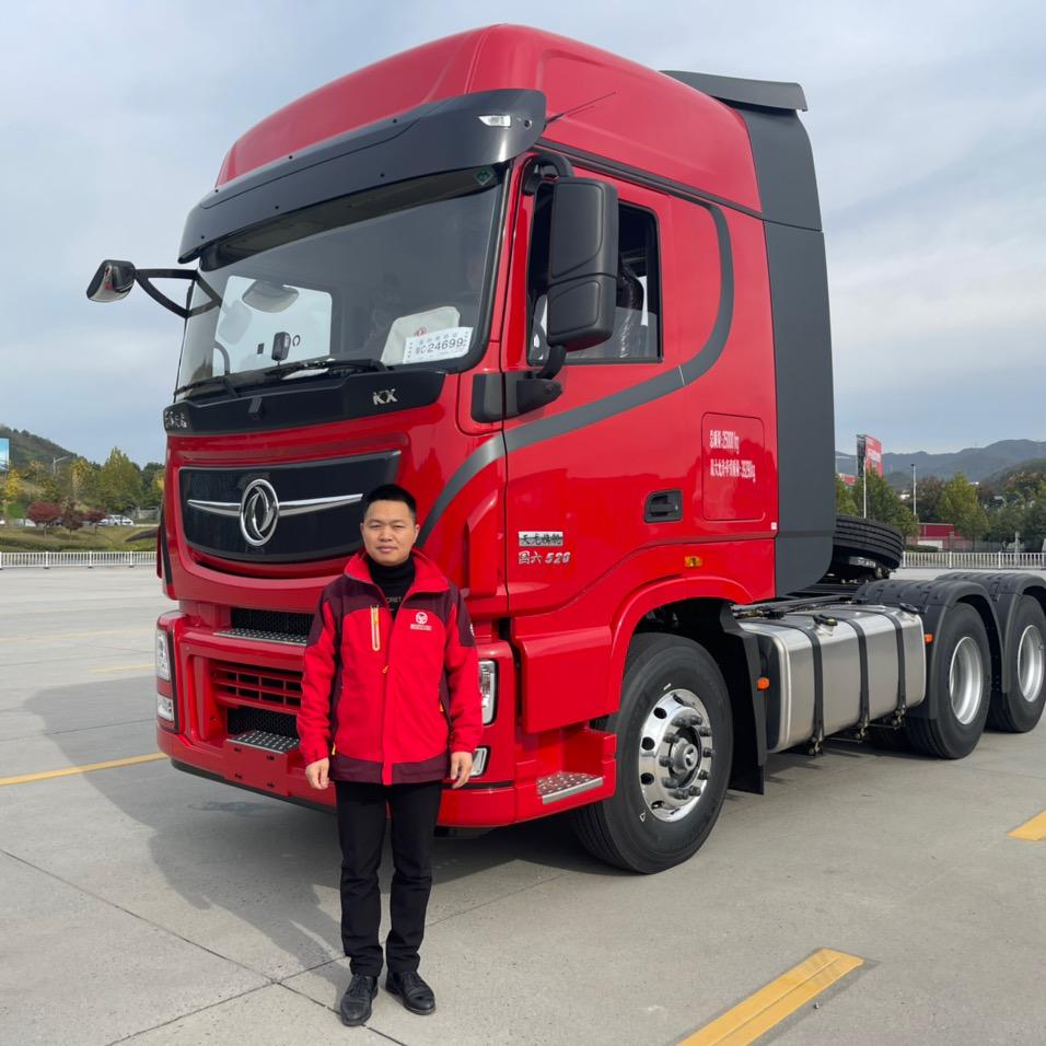 十堰陈亮卖卡车