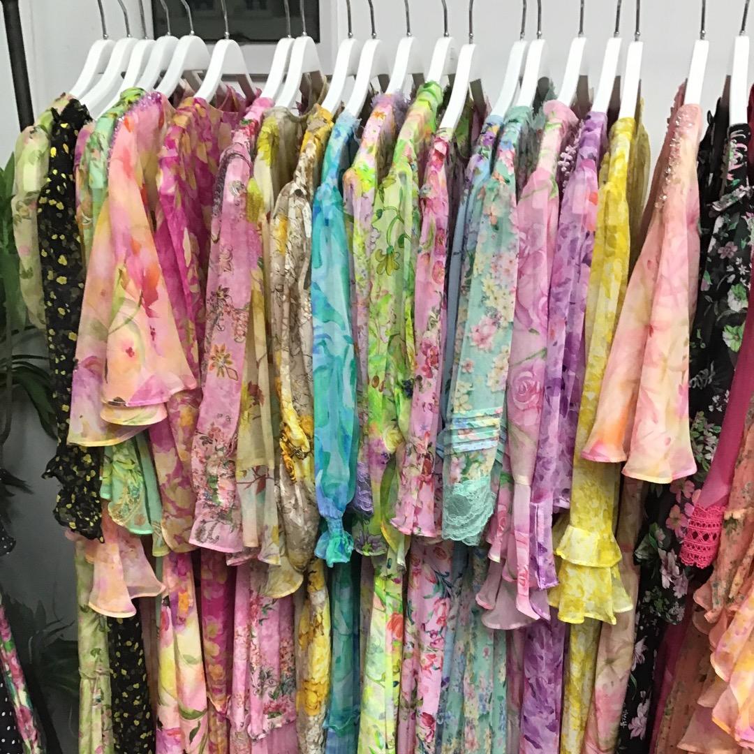 南油静静高端女装1号店