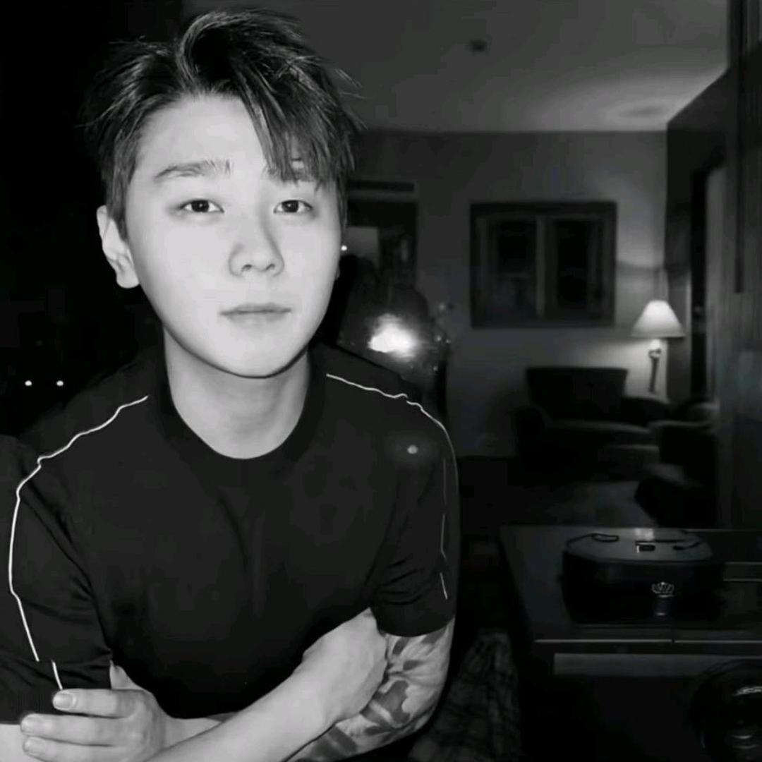 陳.