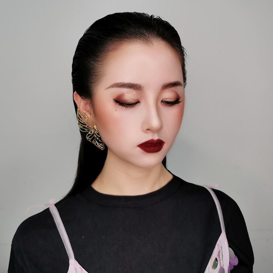 化妆师星子