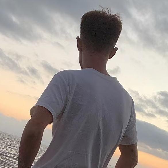 朋仔没有快乐