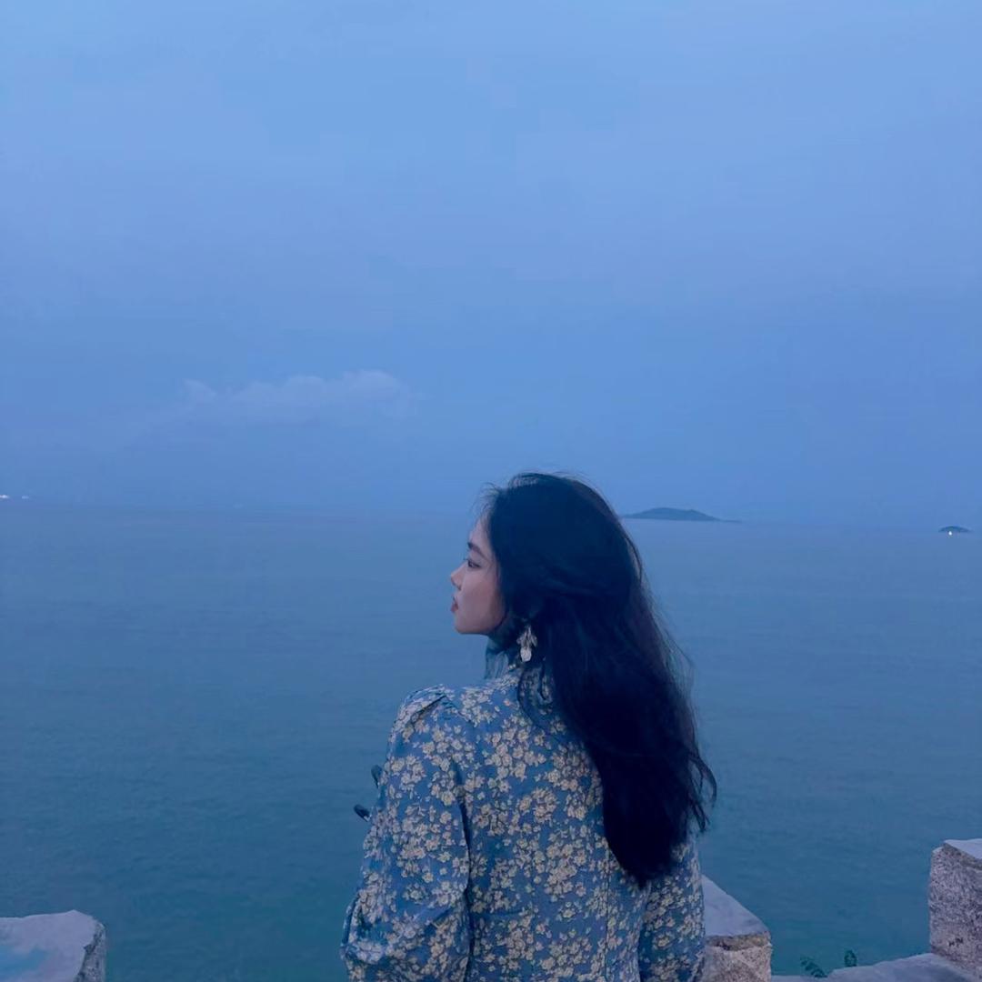 Lidia&瞳瞳摆摊历险记