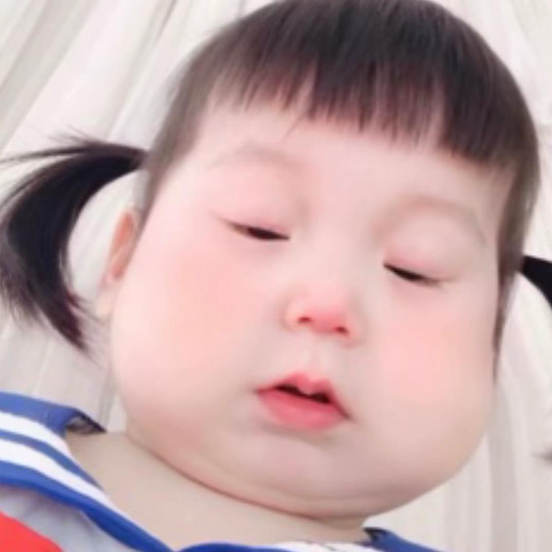娃 娃.