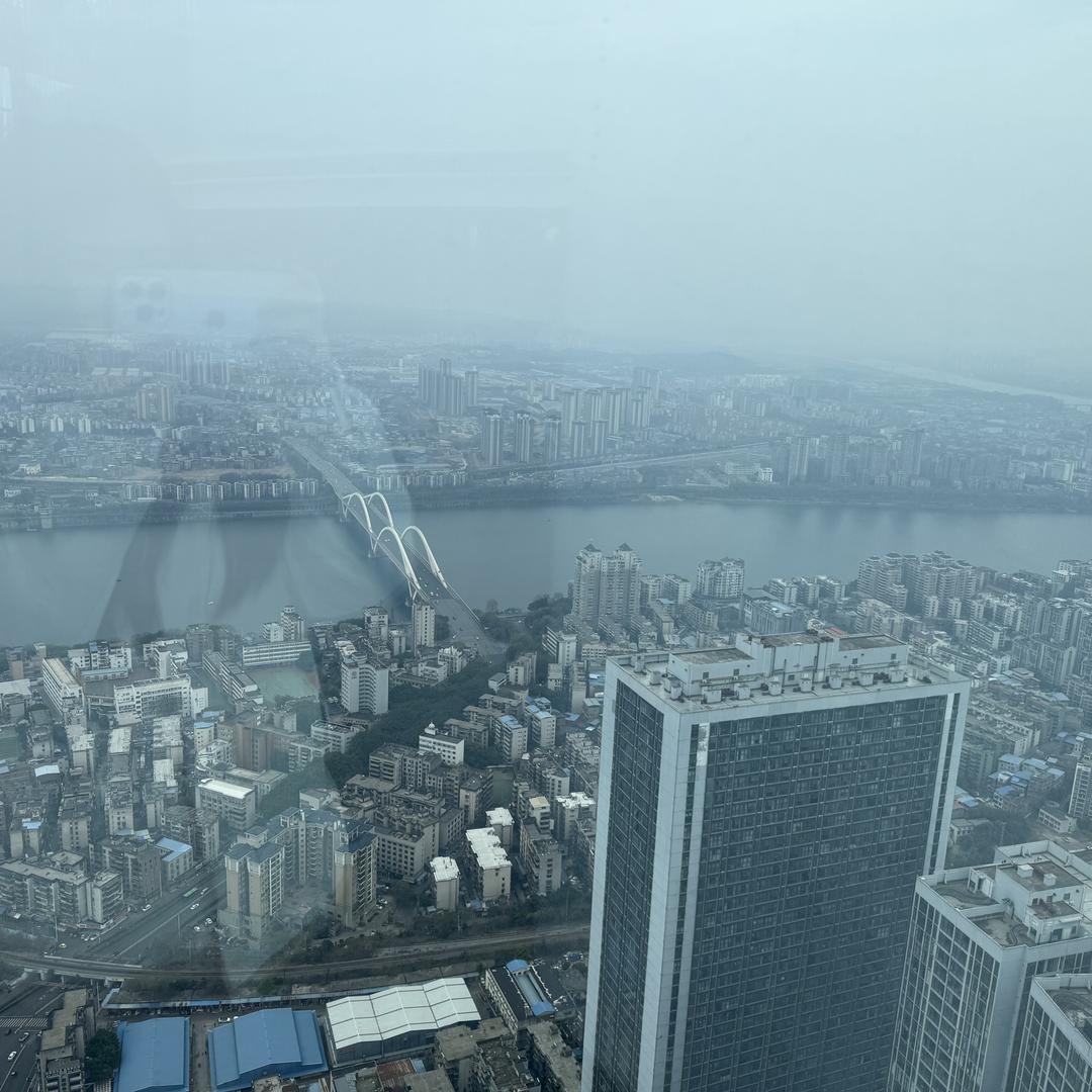 亿锋百货店（节日礼盒厂家直销）