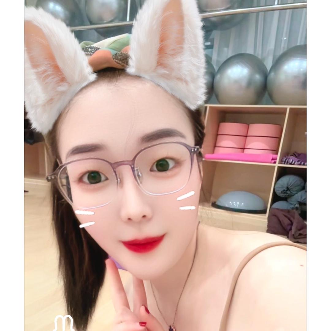 丑小鸭