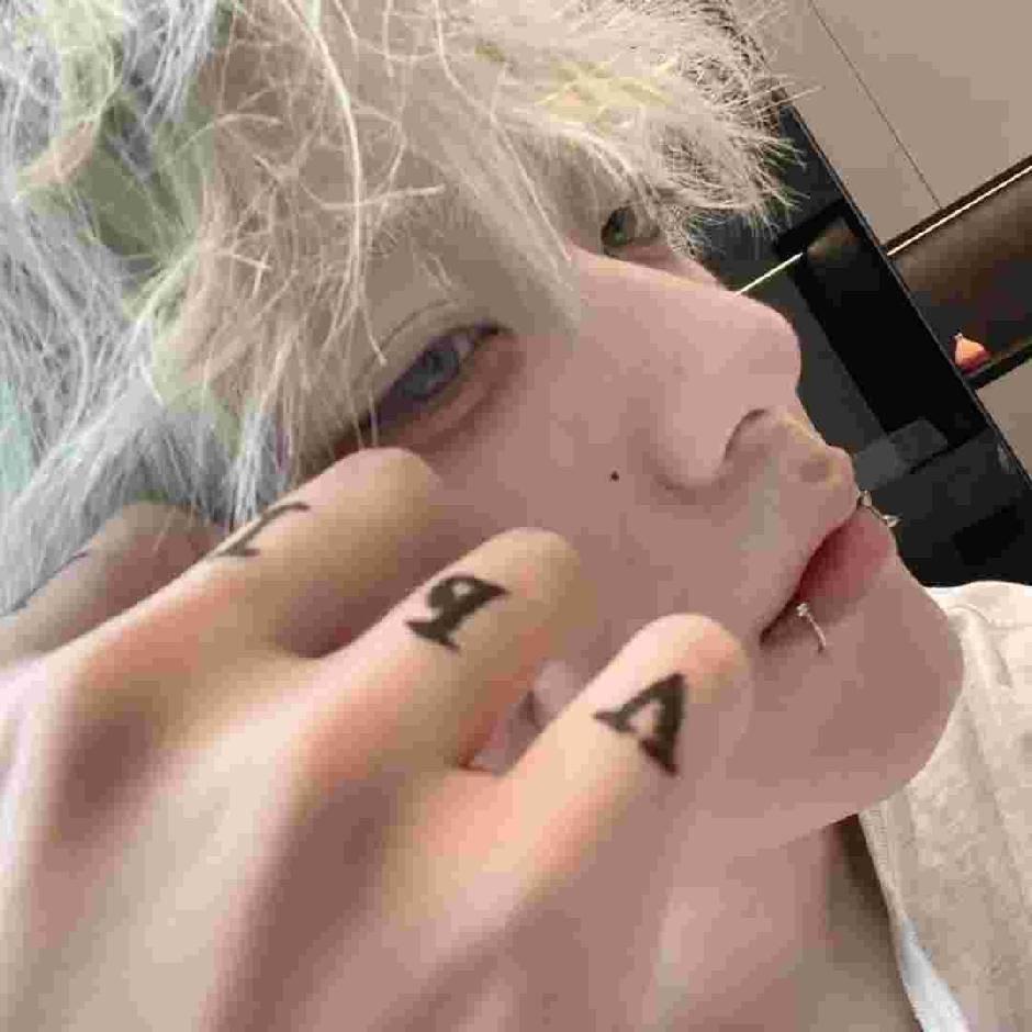 叶湘伦.