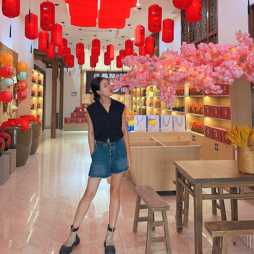 卖白酒的小葛同学🍸