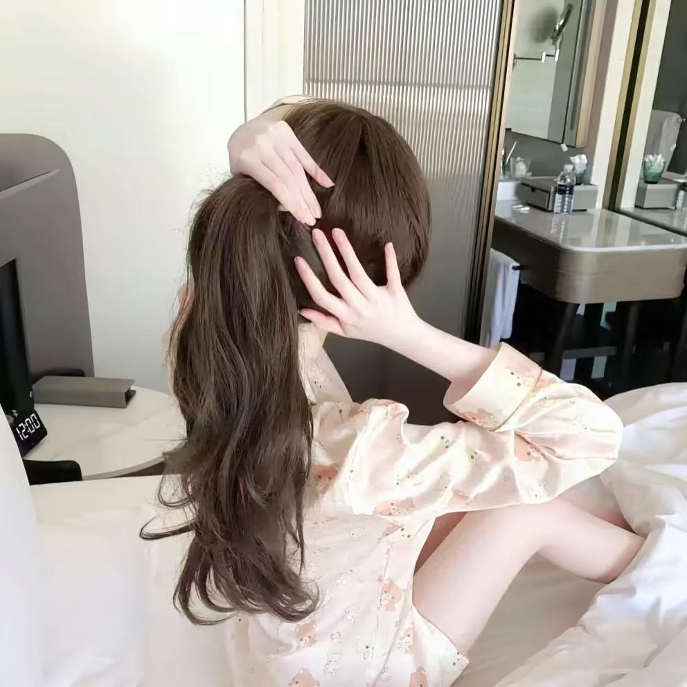 白+王