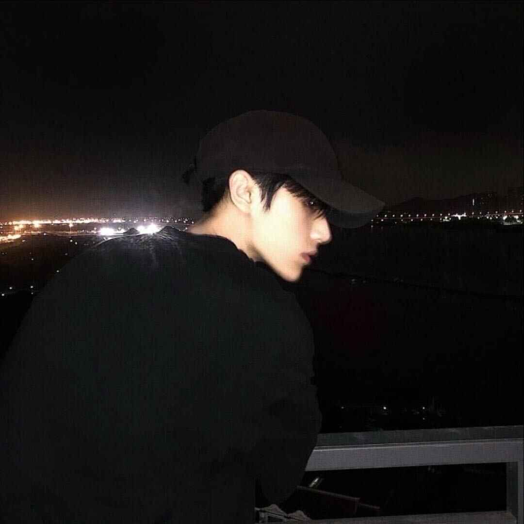 恨这破碎的世界