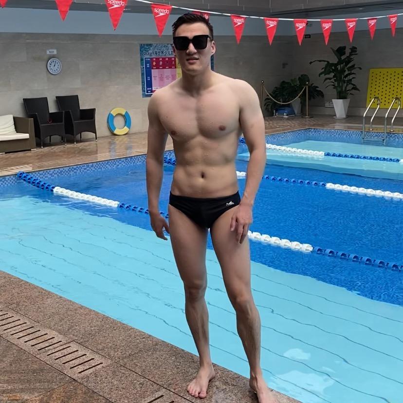 鹏鹏鹏。
