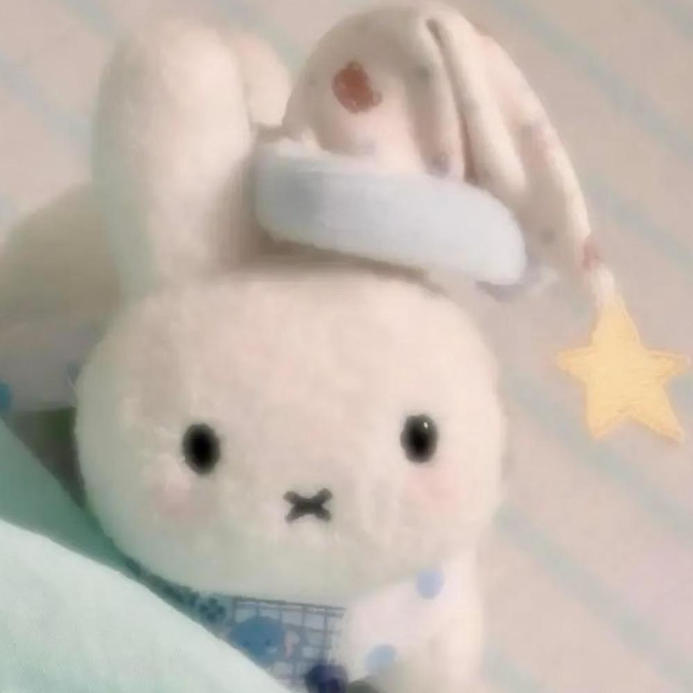 .叨个苹果藏起来.