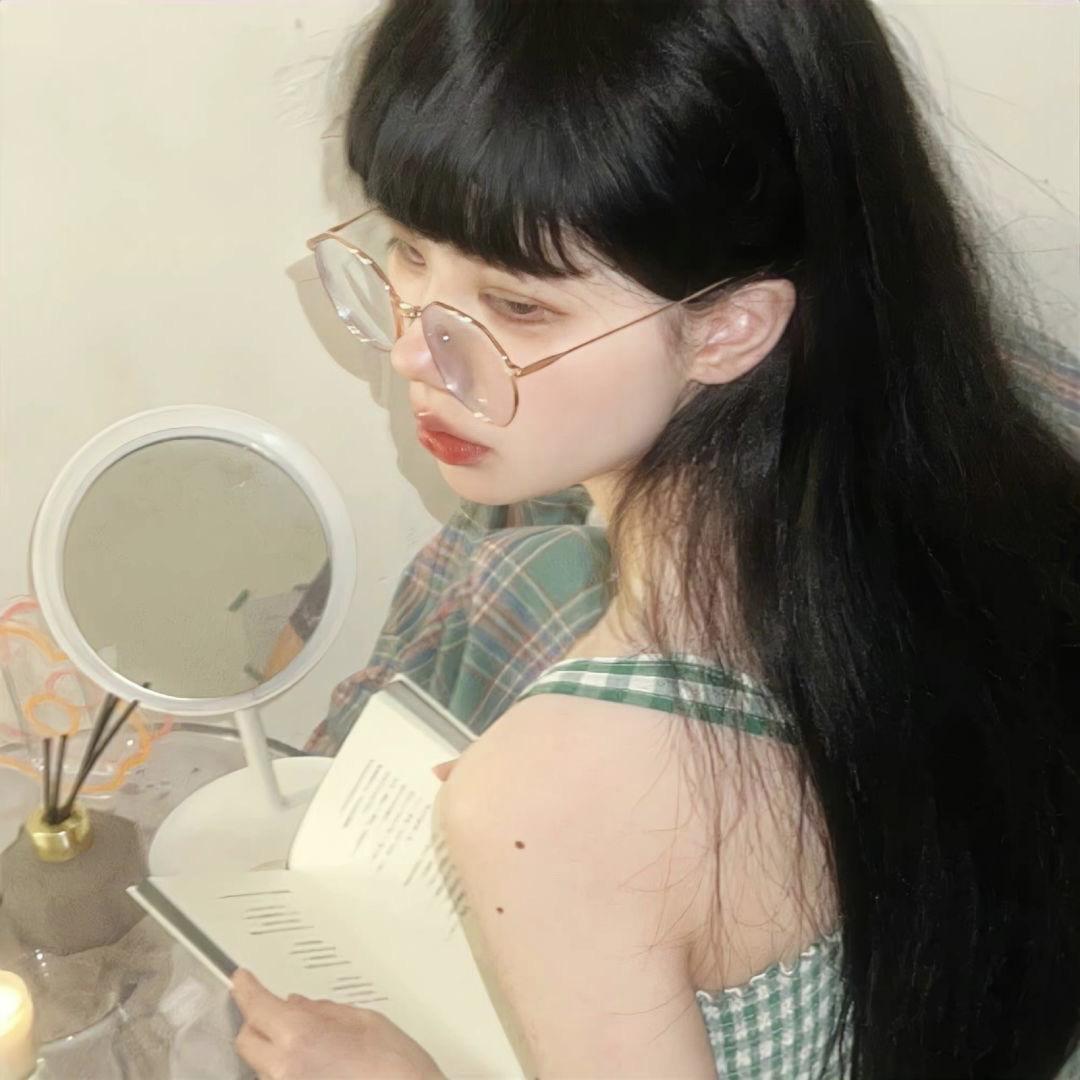 Mm。