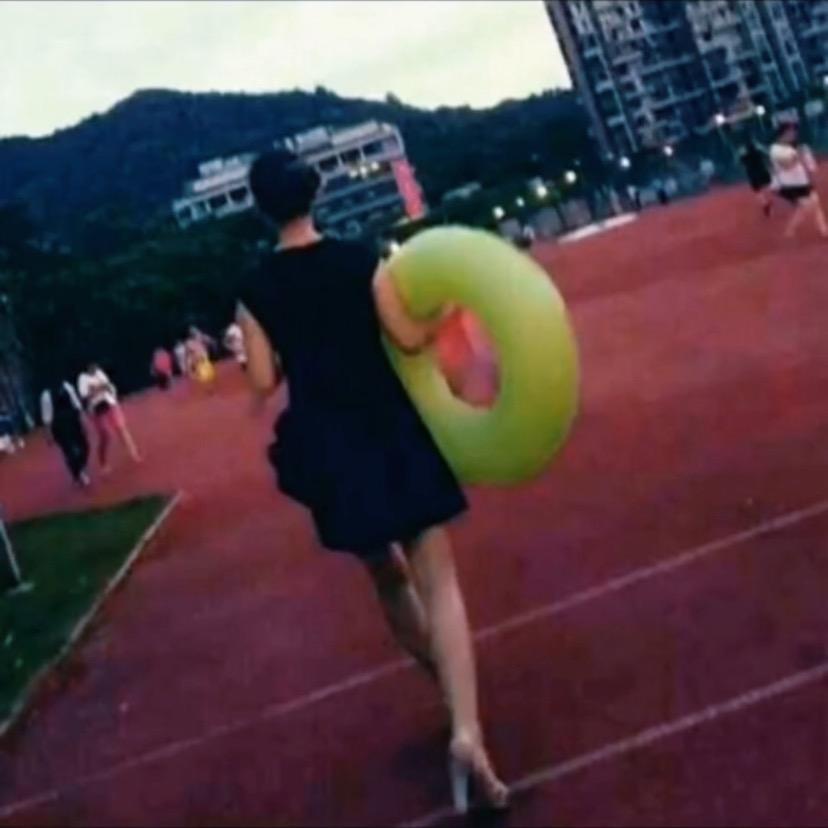 余生不将就，好好爱自己。