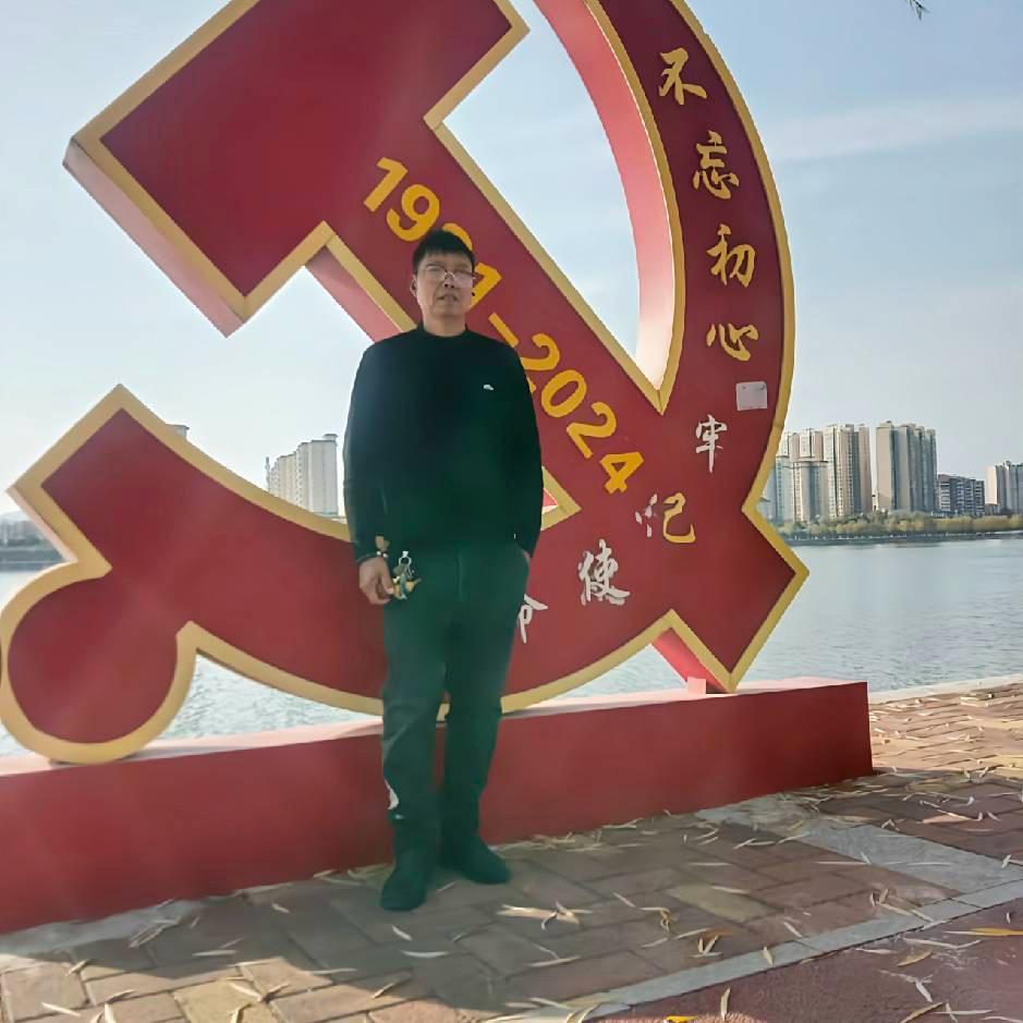 🌹风里雨里我在等你🌹