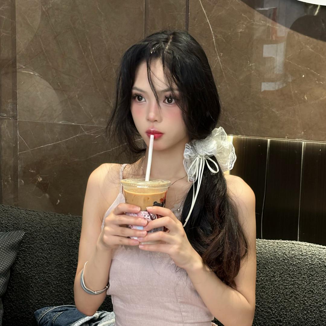 化妆师云云☁️