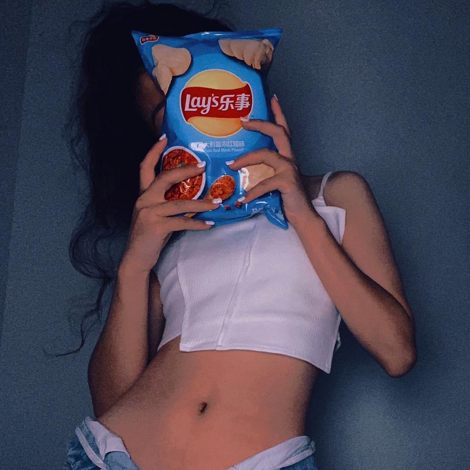 是个小卷毛🐳