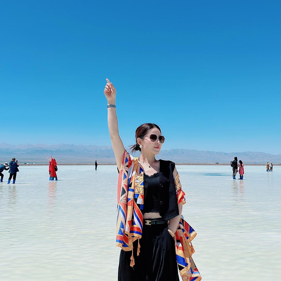 安吉《林夕》服装店（原女人衣橱店）