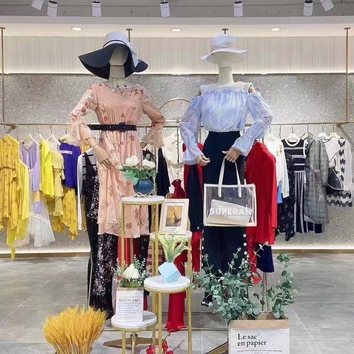 凤姐时尚精品服饰