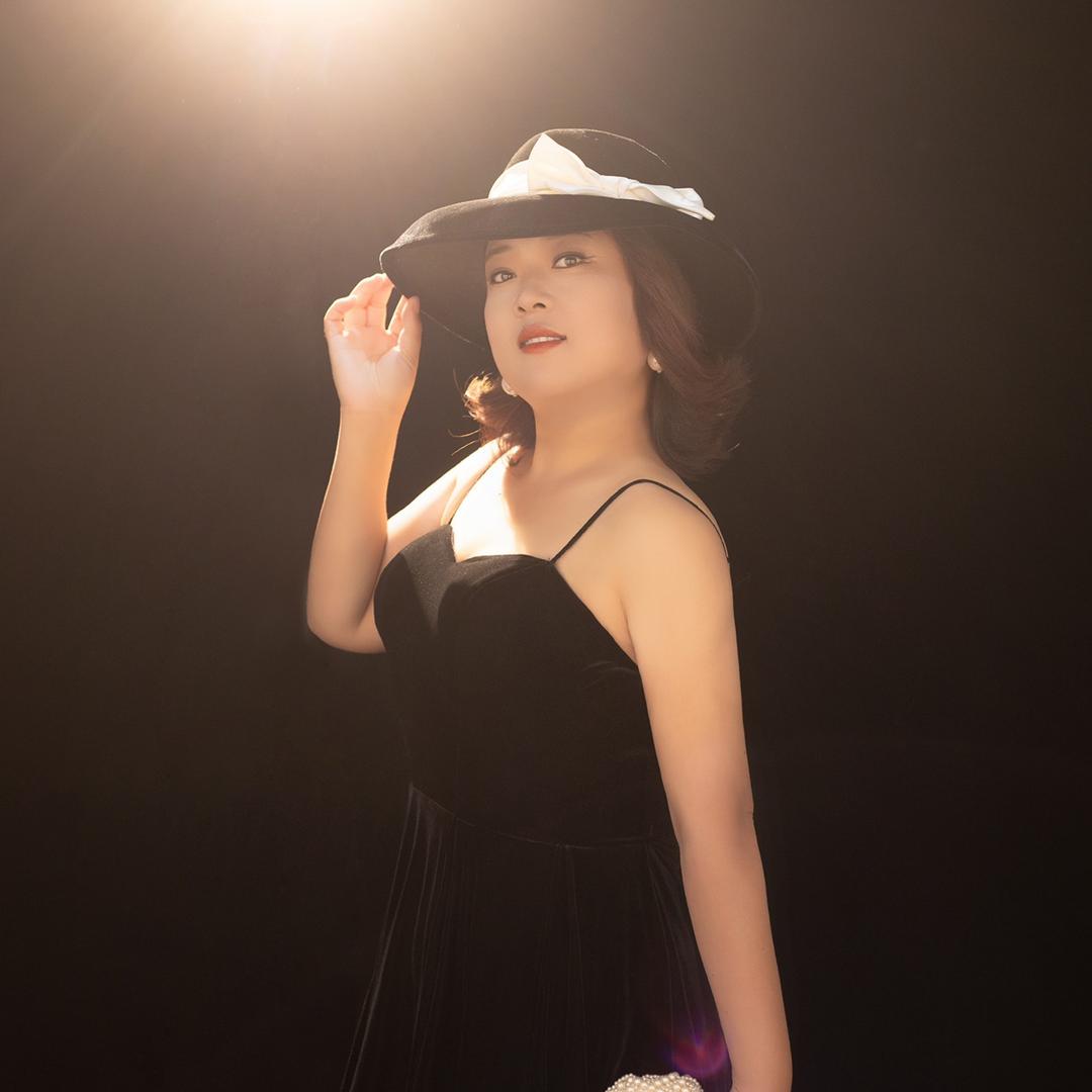 不会飞的萤火虫