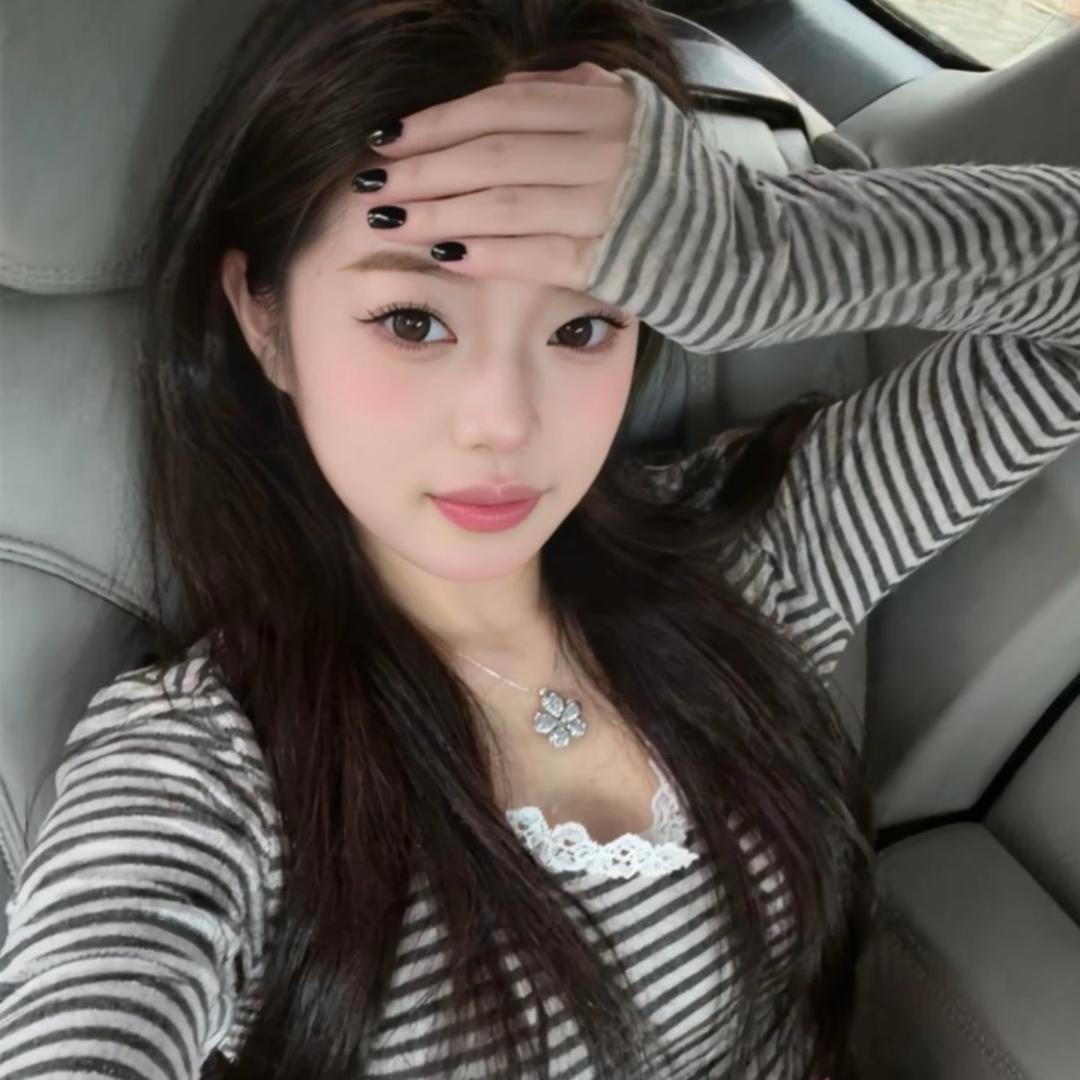 迪迦.