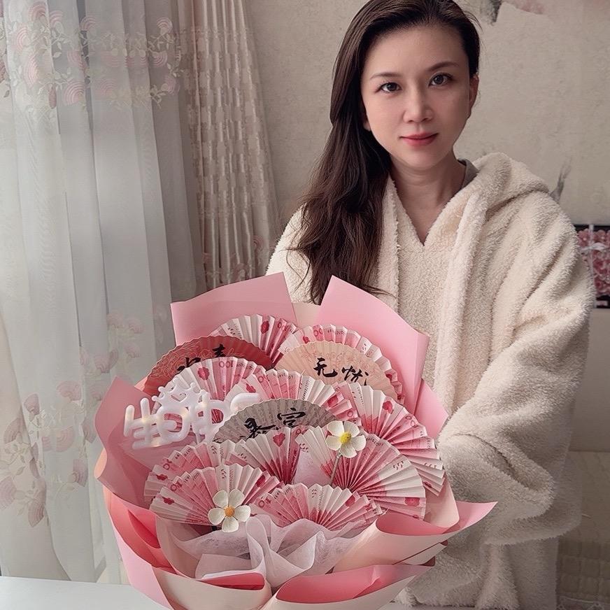 臻品花殿🌸礼物订制