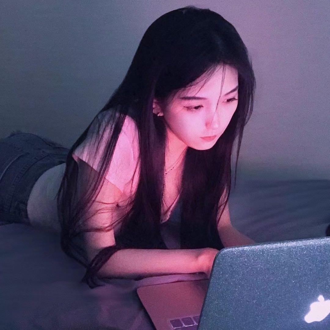 杜松混合茉莉的风