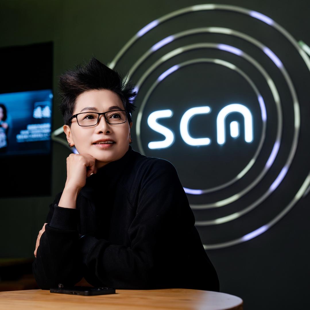 眉山开酒吧的燕姐