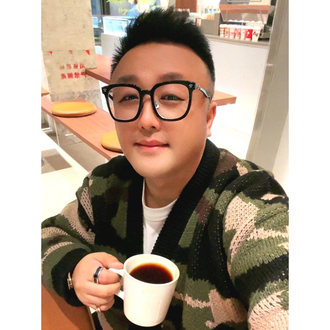 米小姐服饰-May