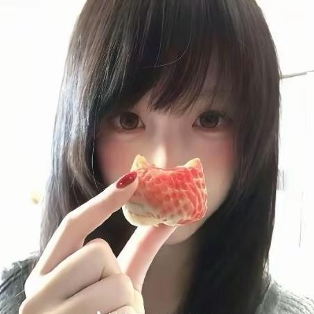 半夜睡不着去厕所调戏肥美小奶蛆