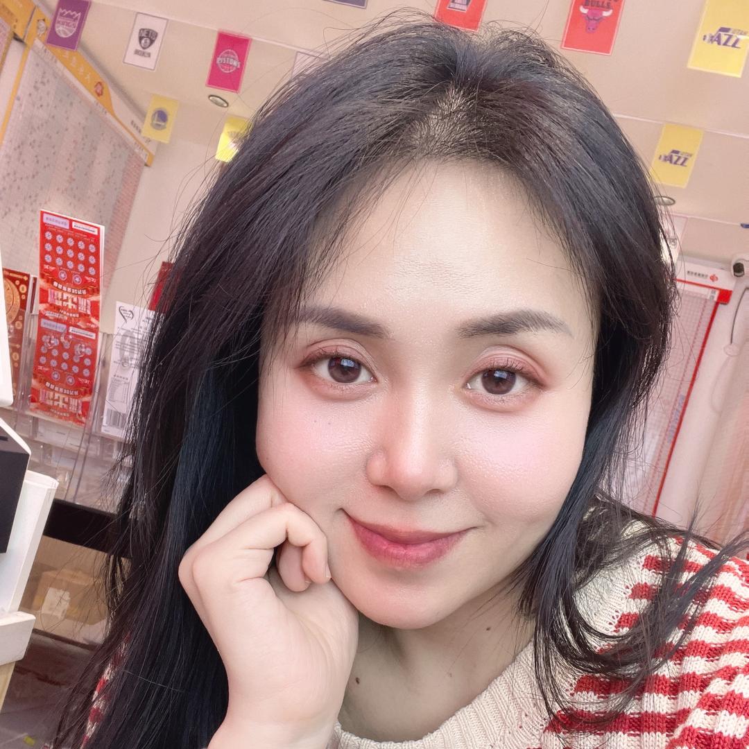 双彩鸭梨🍐