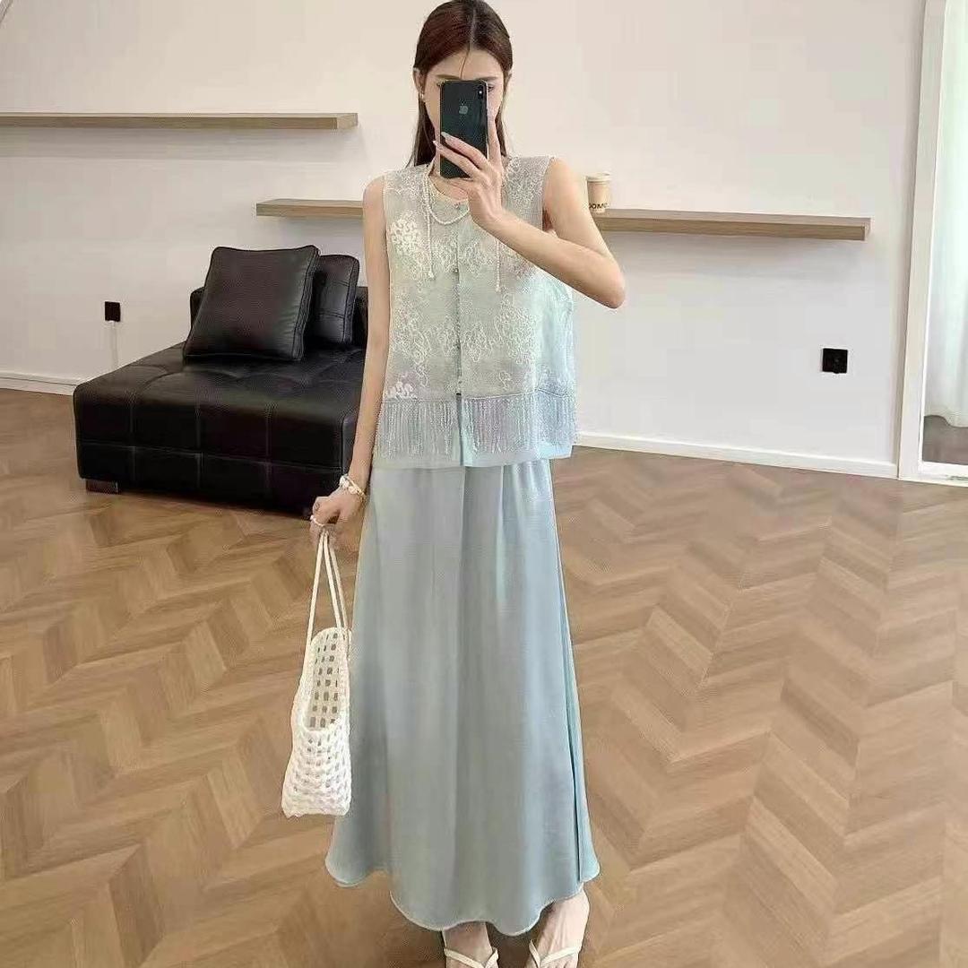 女装@