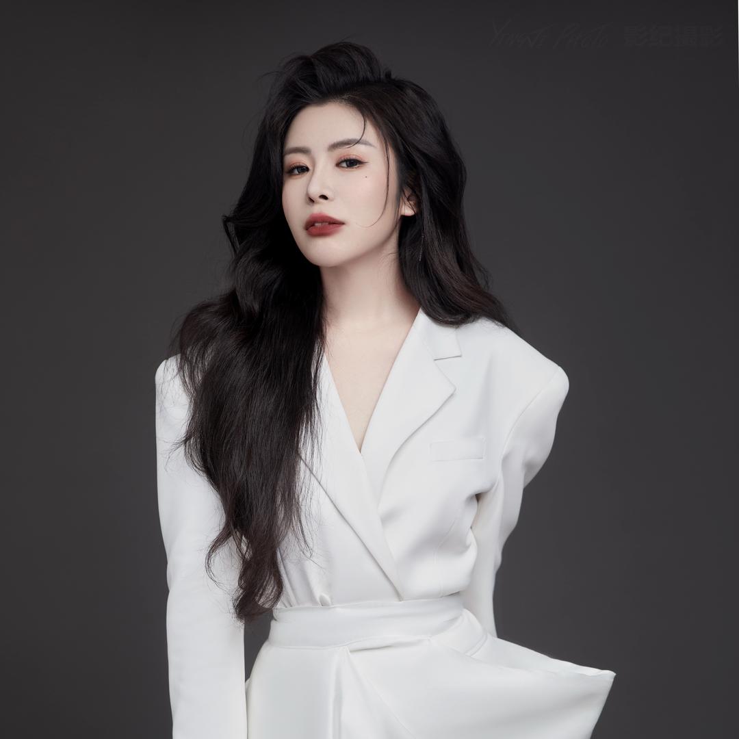Gaga姐.向上圈