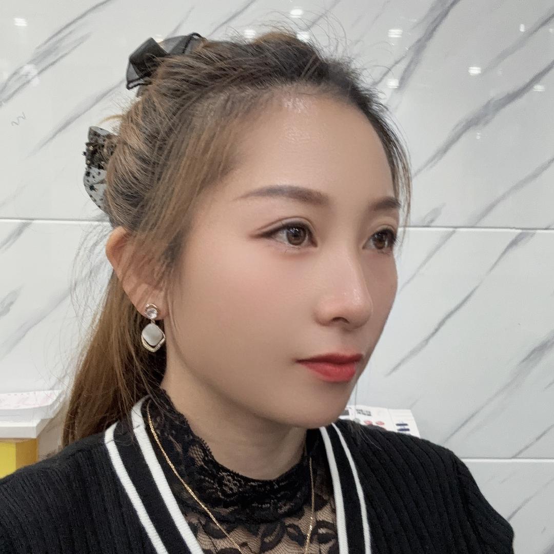 艳子（谢绝连赞….）