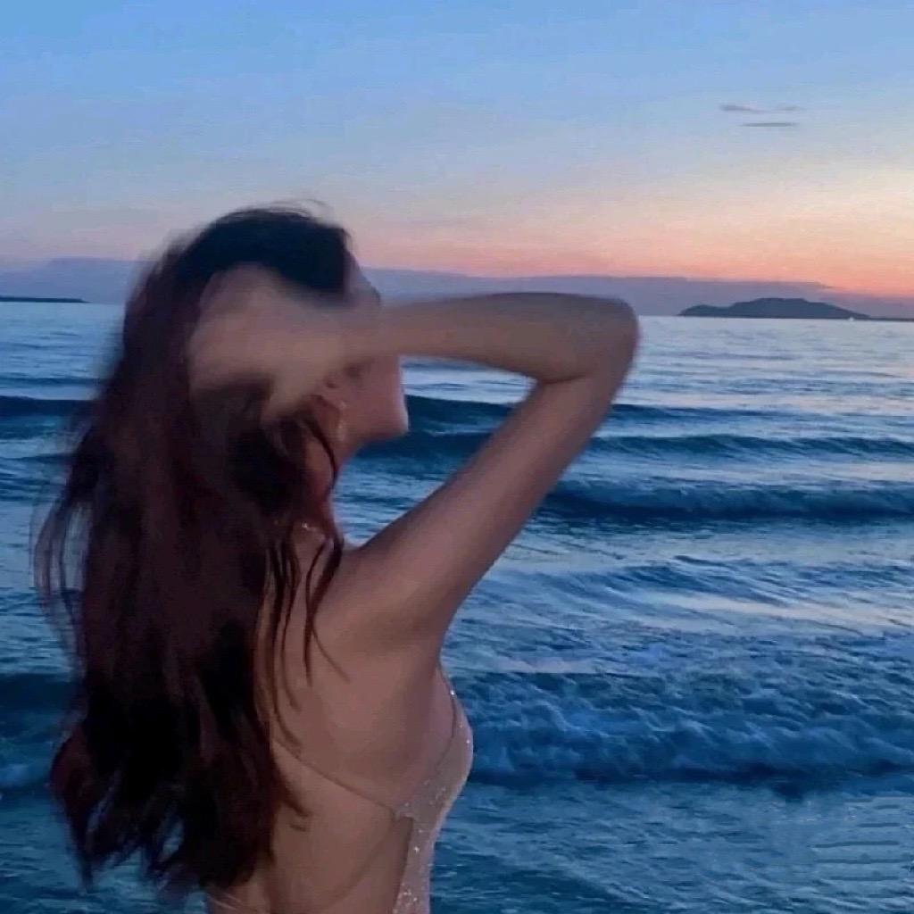 33 🦄