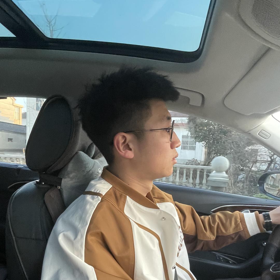 向华名车（小雨）
