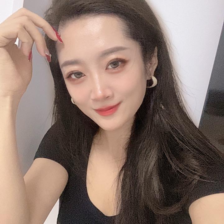 Vivi❤️英子 企业服务（注册公司）