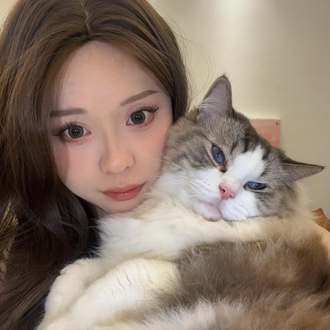 是皮皮鸭~