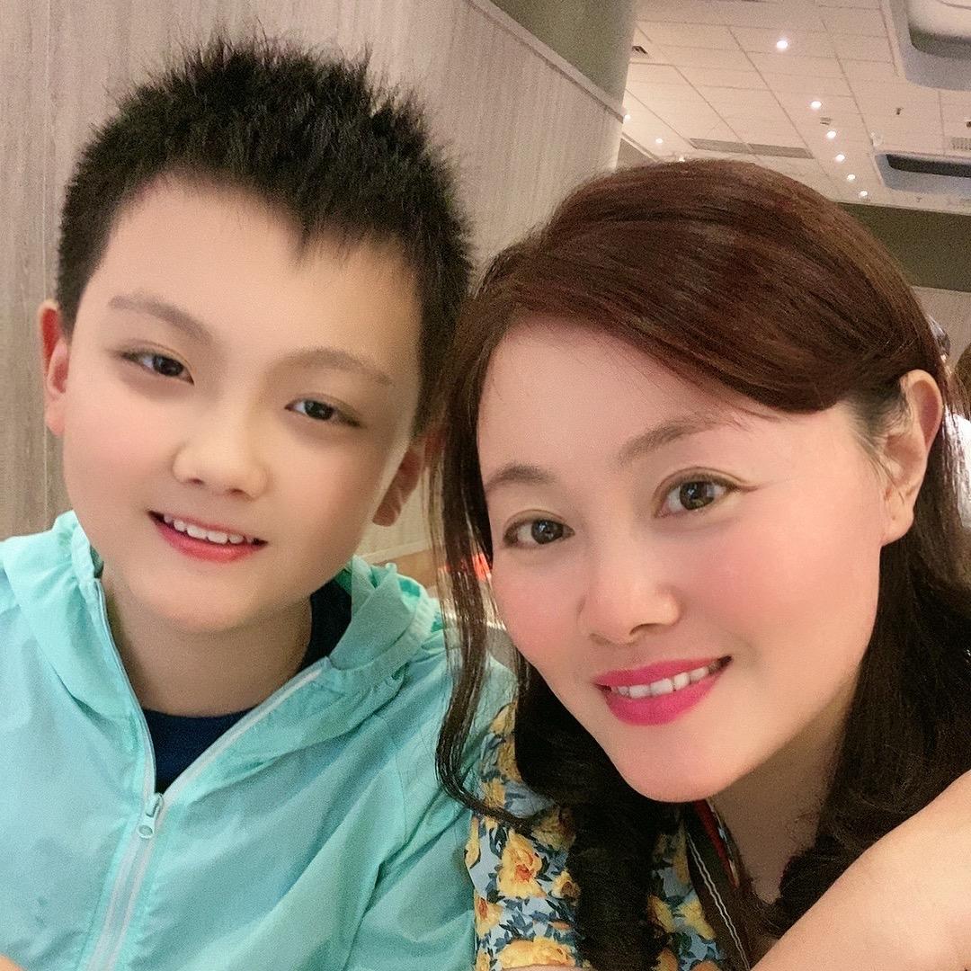 晓佳碧玉