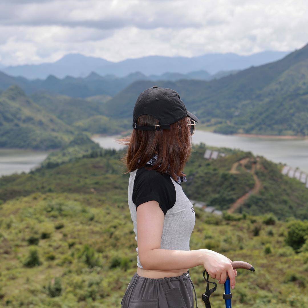 陳小妮同學呀