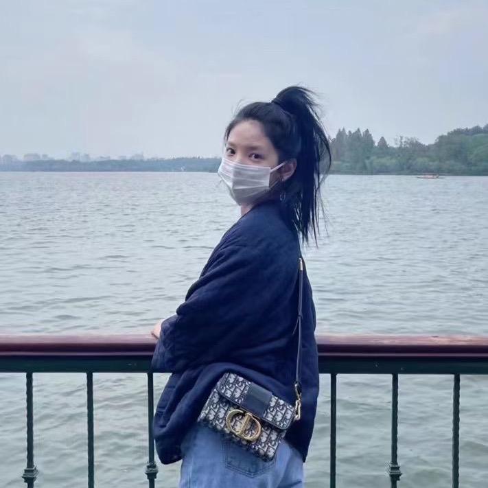 宝藏萱萱呀-
